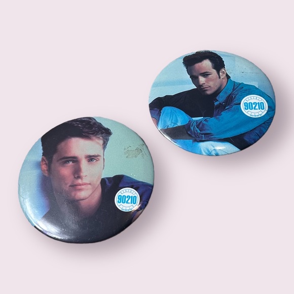 S/2 Vintage Beverly Hills 90210 Luke Perry “Dylan” Jason Priestly “Brandon” Pins - Picture 1 of 7